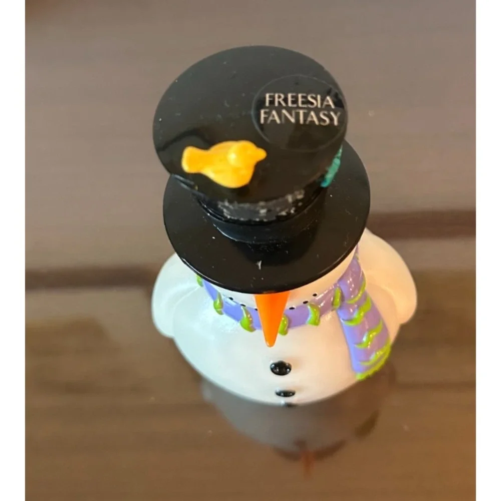 Vintage Body Fantasies Sheer Body‎ Lotion Snowman Fresh Freesia Fantasy 9 oz